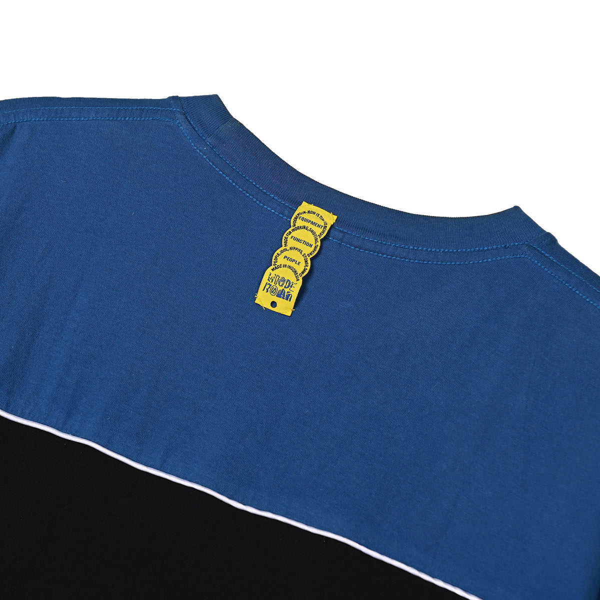 Equipment 04 - Shortsleeve T-Shirt
