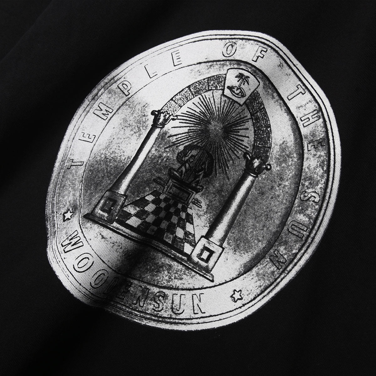 Silver Temple - Shortsleeve T-Shirt